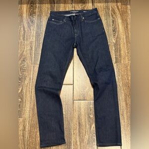 Banana Republic Dark Denim Traveler Jean. 31x32